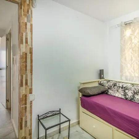2 Bedroom Lovely In Apartamento *